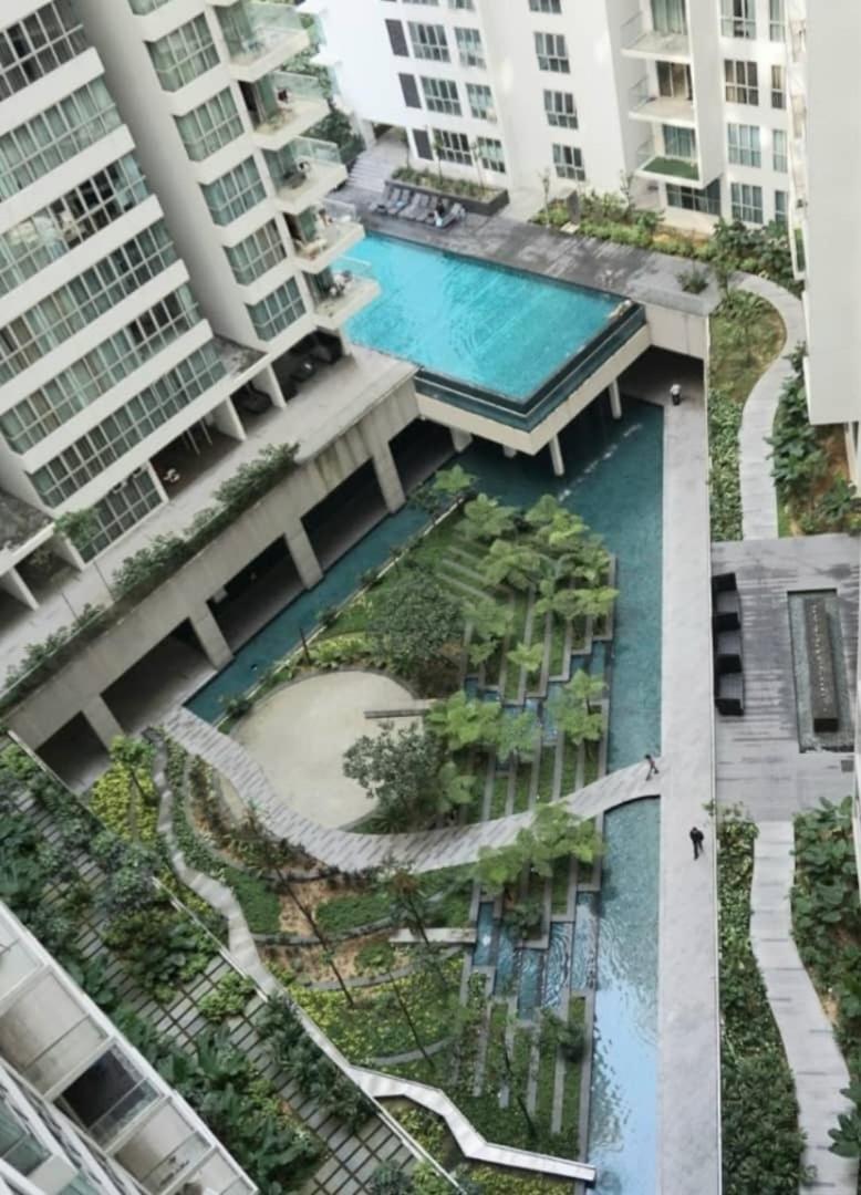 Regalia Suites With Infinity Pool Klcc By Staycation Homes Куала-Лумпур Екстер'єр фото